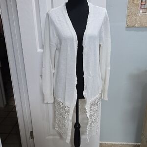 Elegant White Lace Trim Cardigan